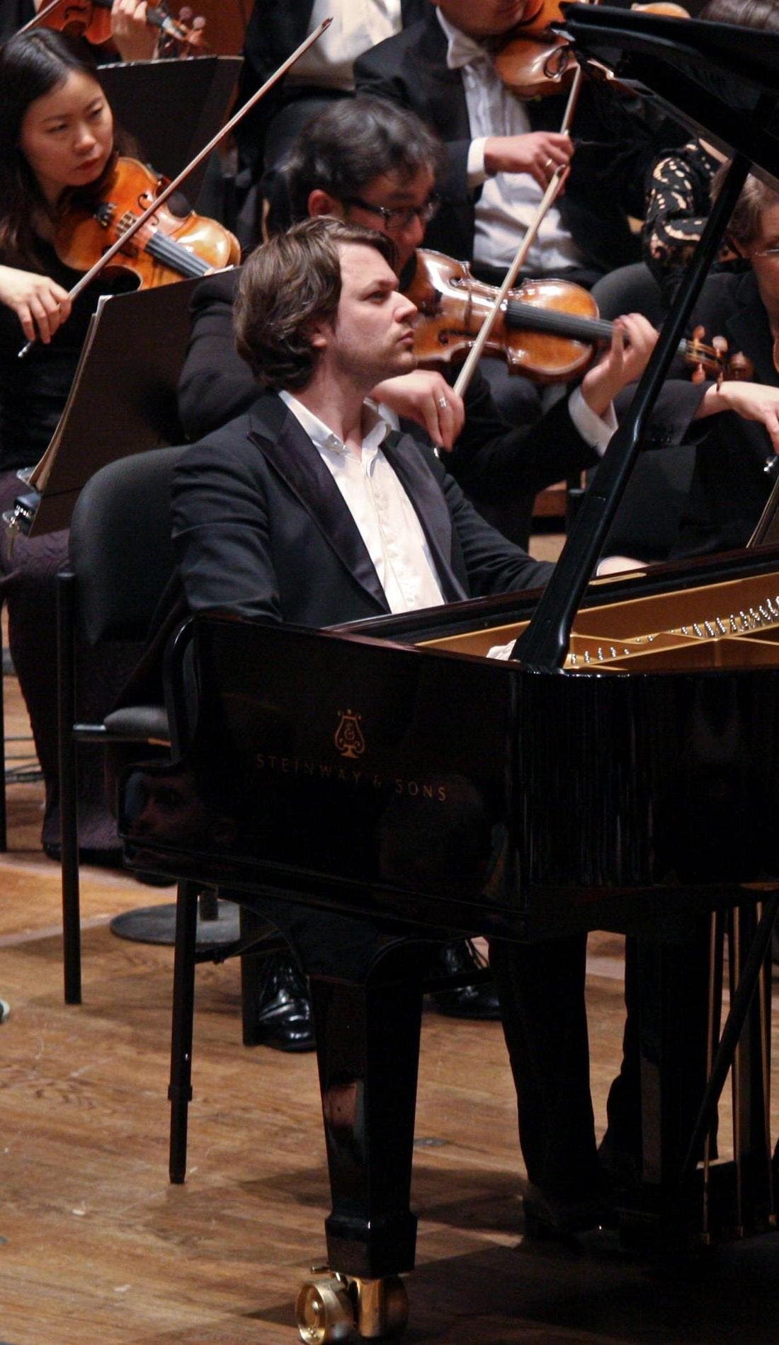 David Fray promotional image for upcoming events and ticket sales