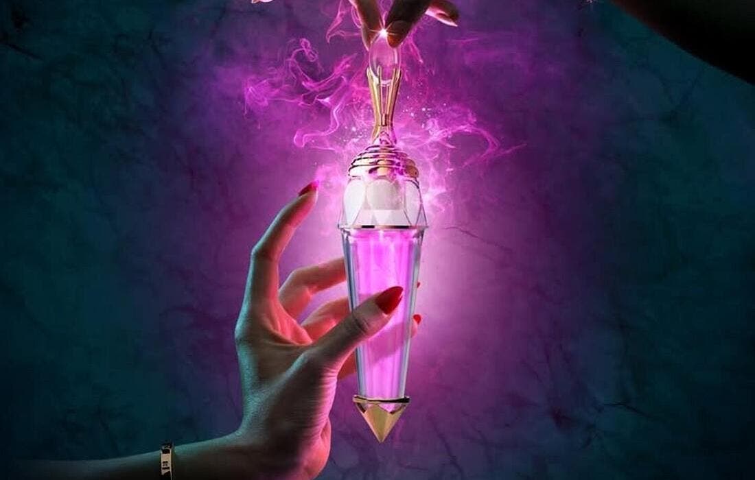 Promotional image for Death Becomes Her tickets