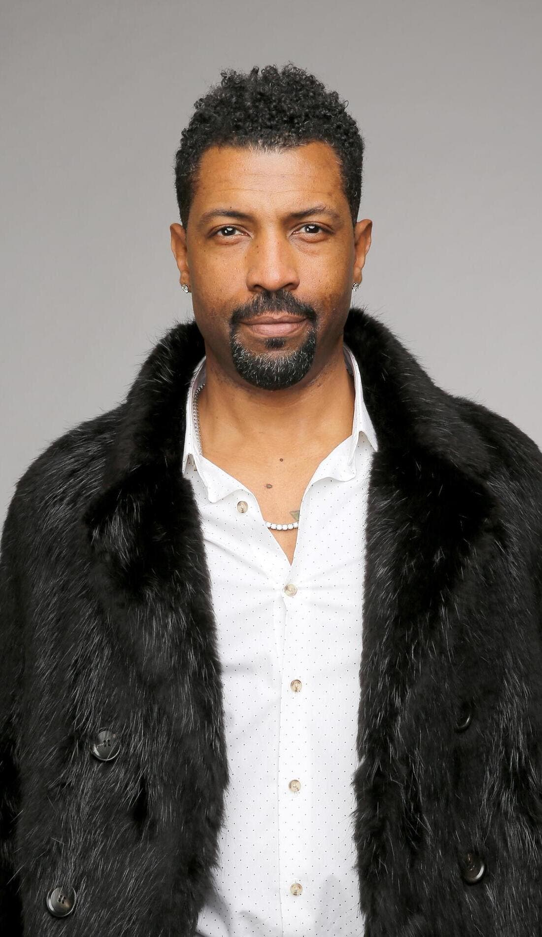 Deon Cole promotional image for upcoming events and ticket sales