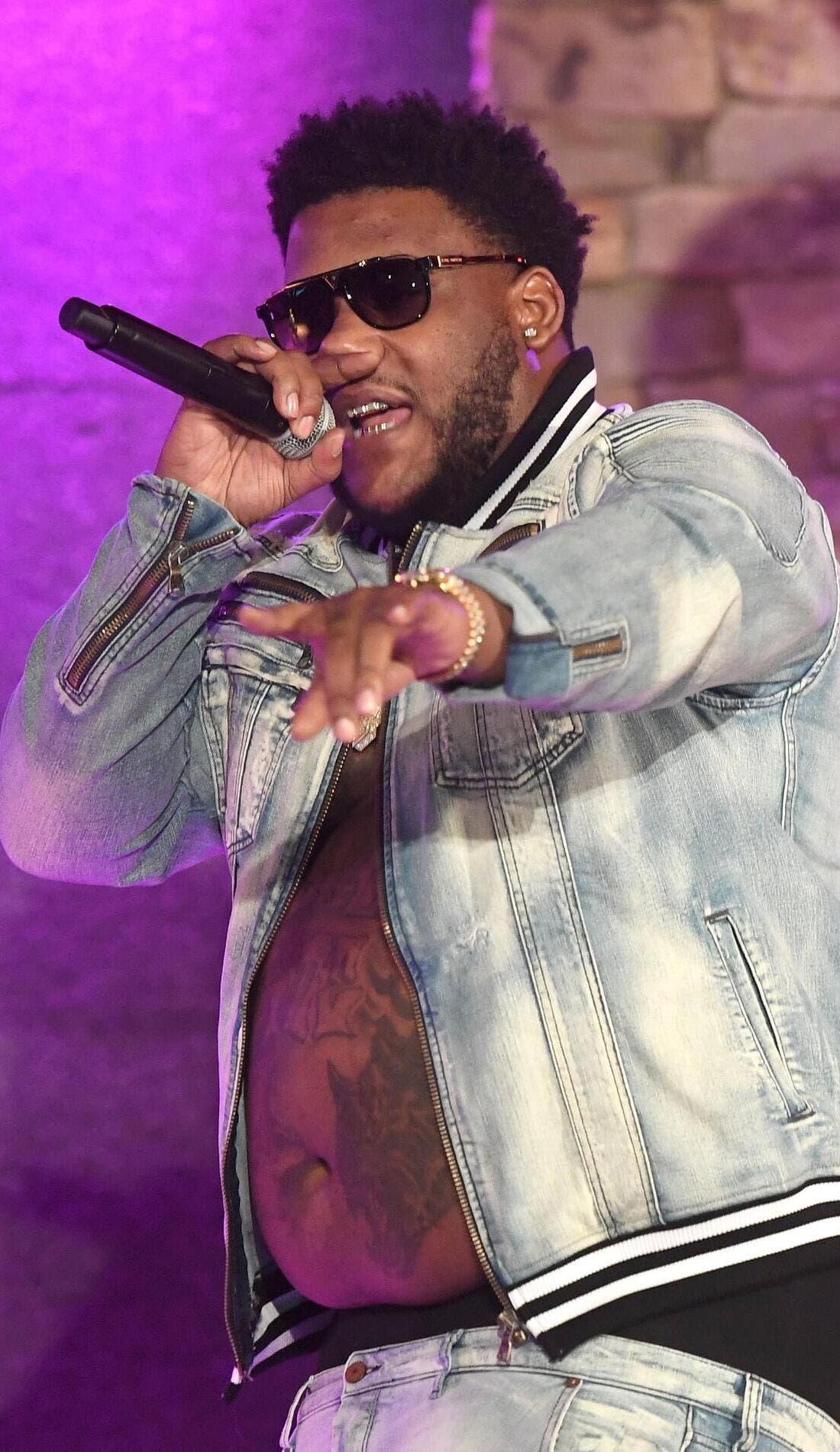 Derez De'Shon promotional image for upcoming events and ticket sales