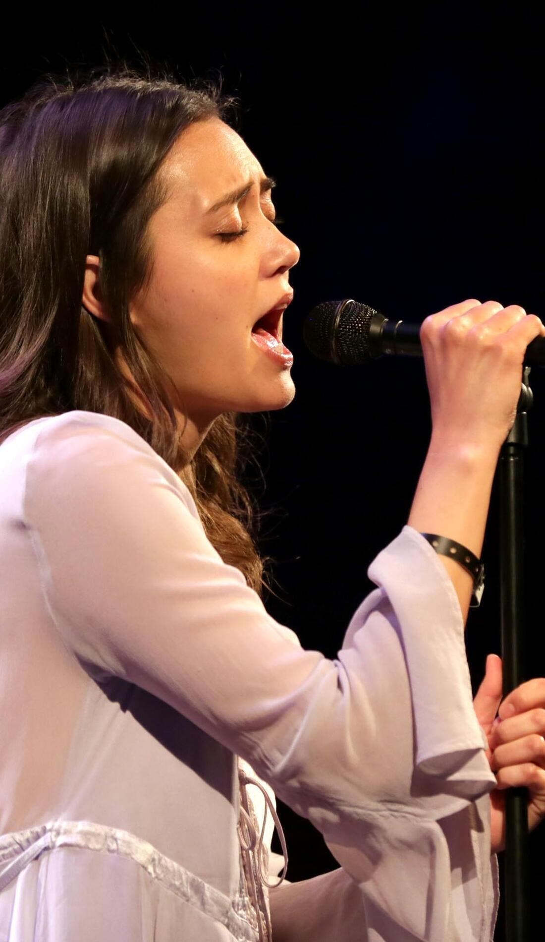 Dia Frampton promotional image for upcoming events and ticket sales