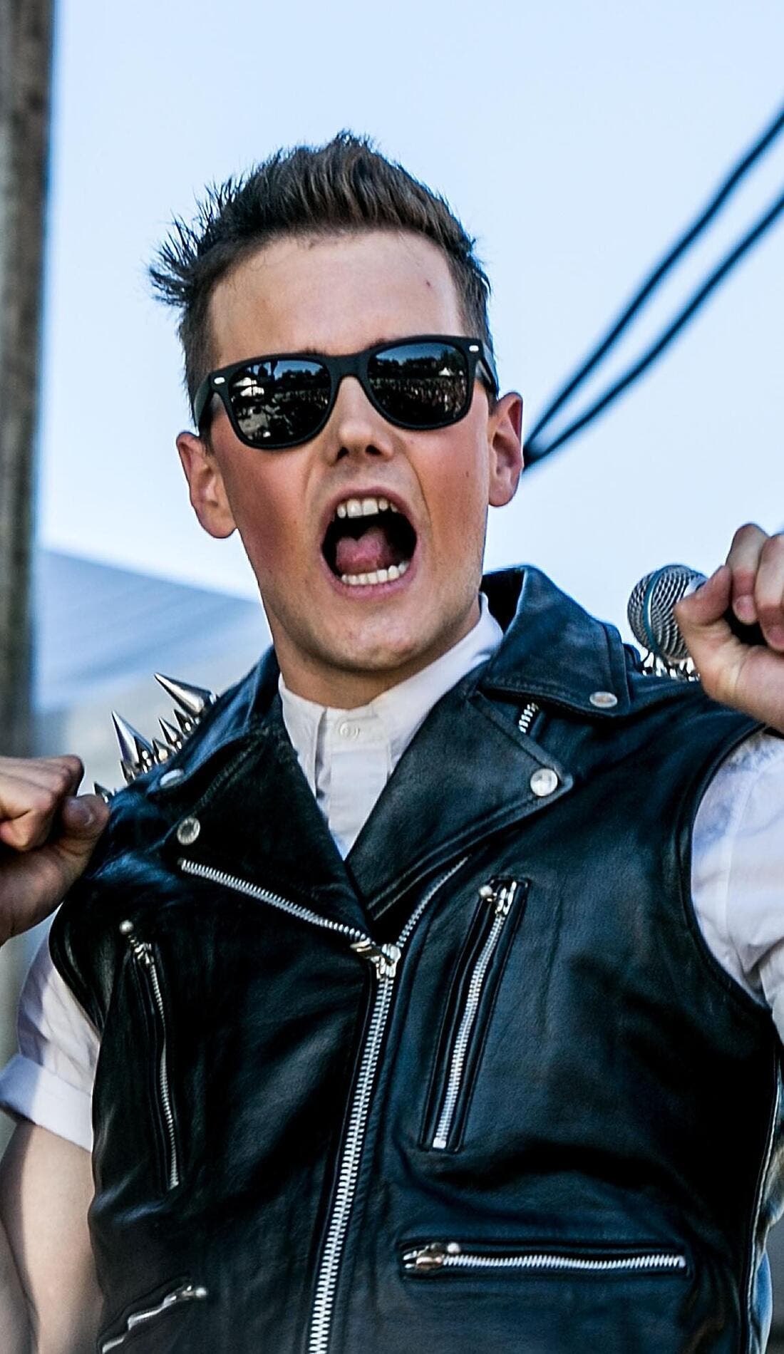 Diamond Rings promotional image for upcoming events and ticket sales