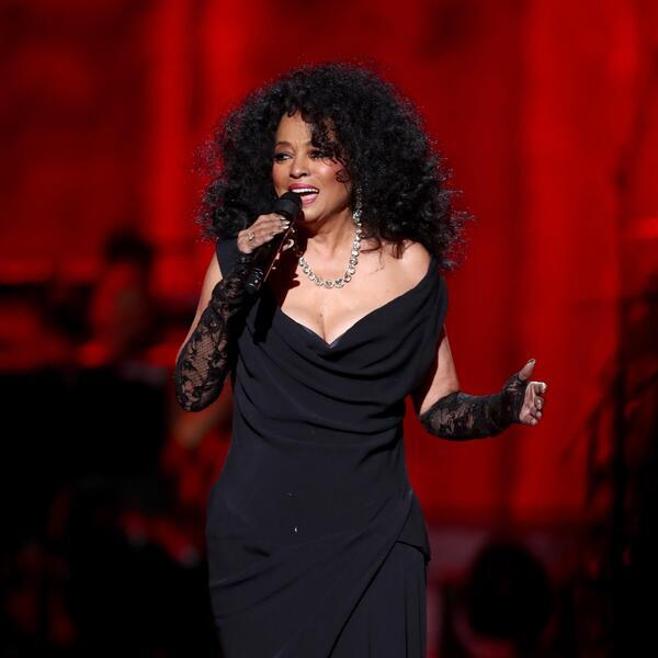 Diana Ross image