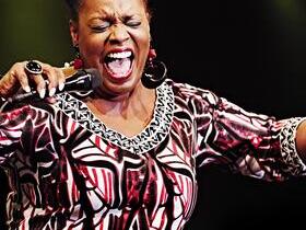 Dianne Reeves