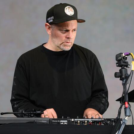 DJ Shadow tickets in Royal Oak (Royal Oak Music Theatre) - Oct 22
