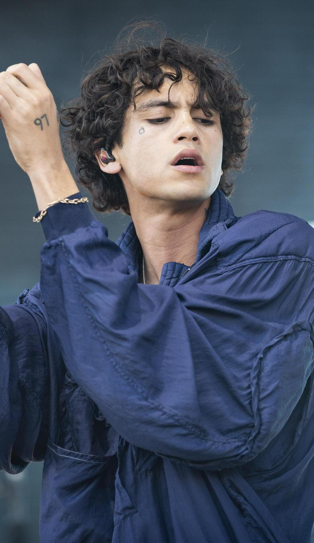 Dominic Fike promotional image for upcoming events and ticket sales