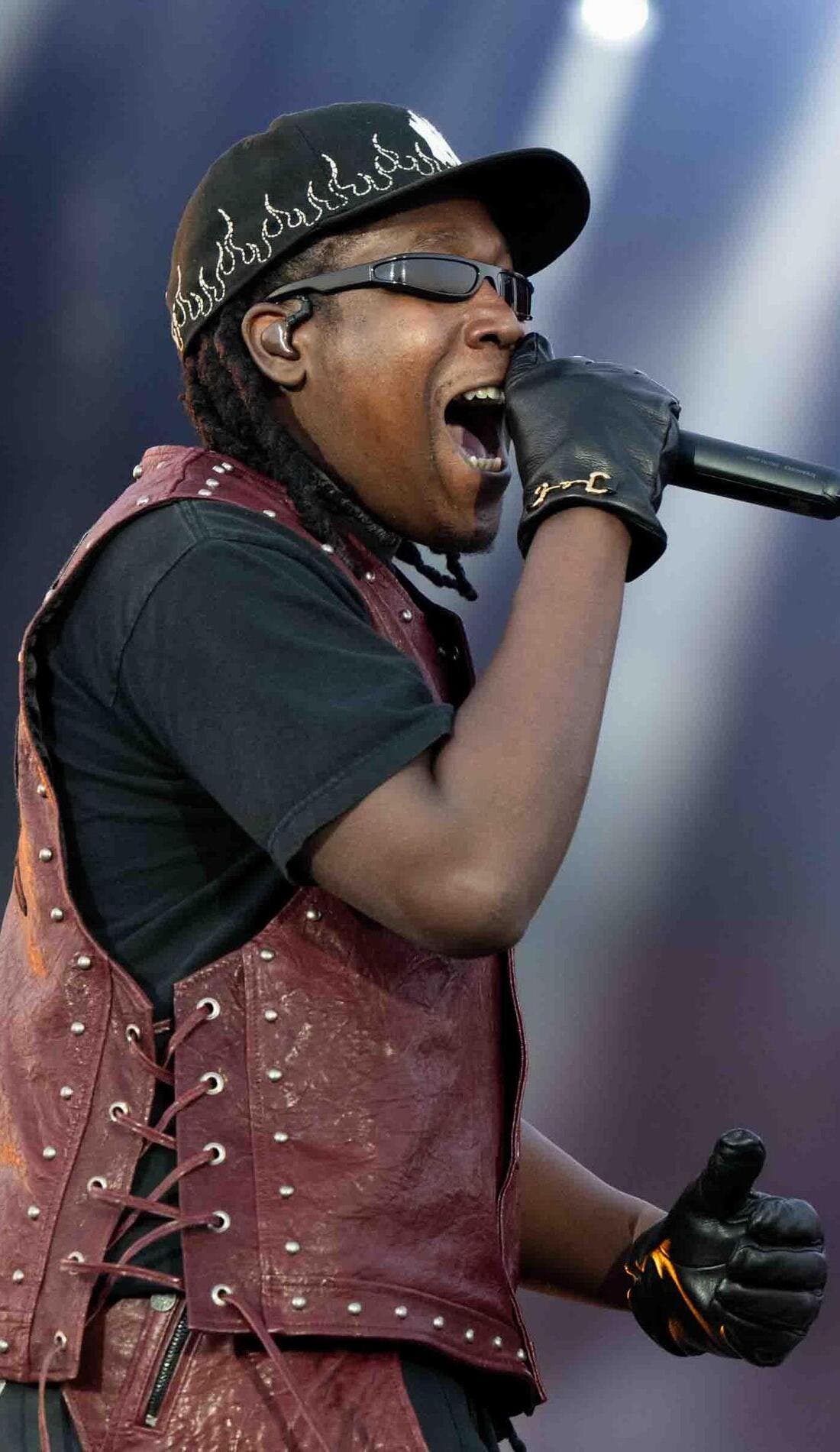 Don Toliver promotional image for upcoming events and ticket sales