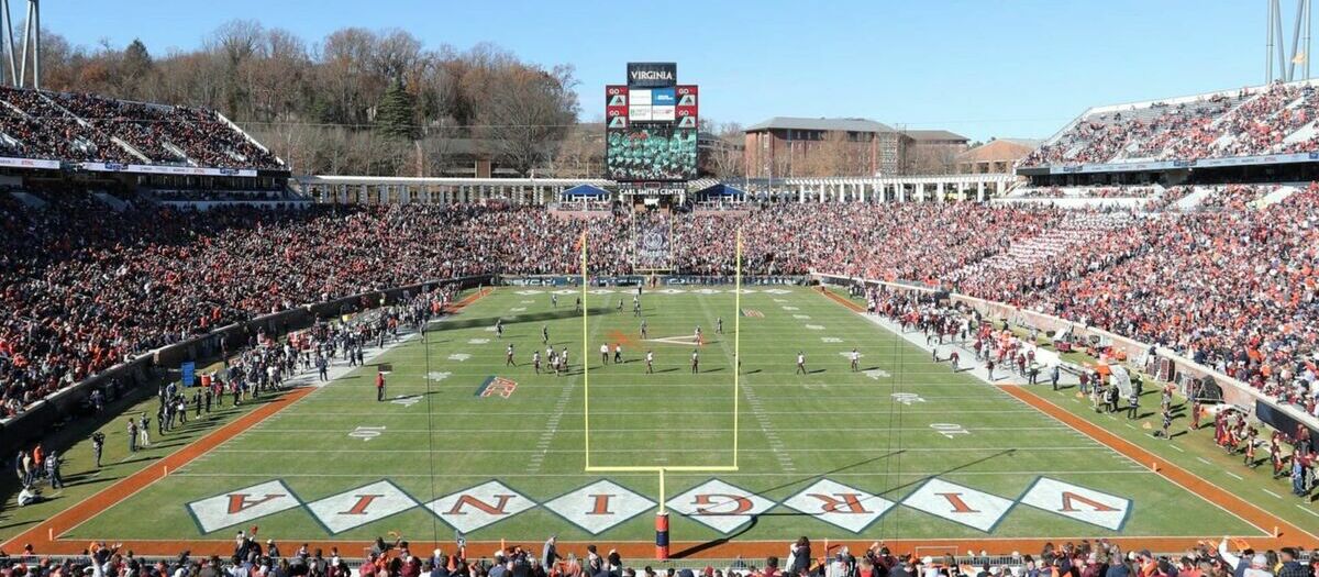 Virginia Cavaliers Football - Bank Of America Stadium