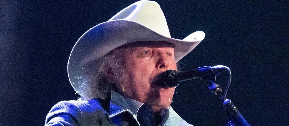 Dwight Yoakam - Ryman Auditorium