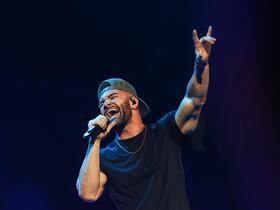 Floores Country Store home performer