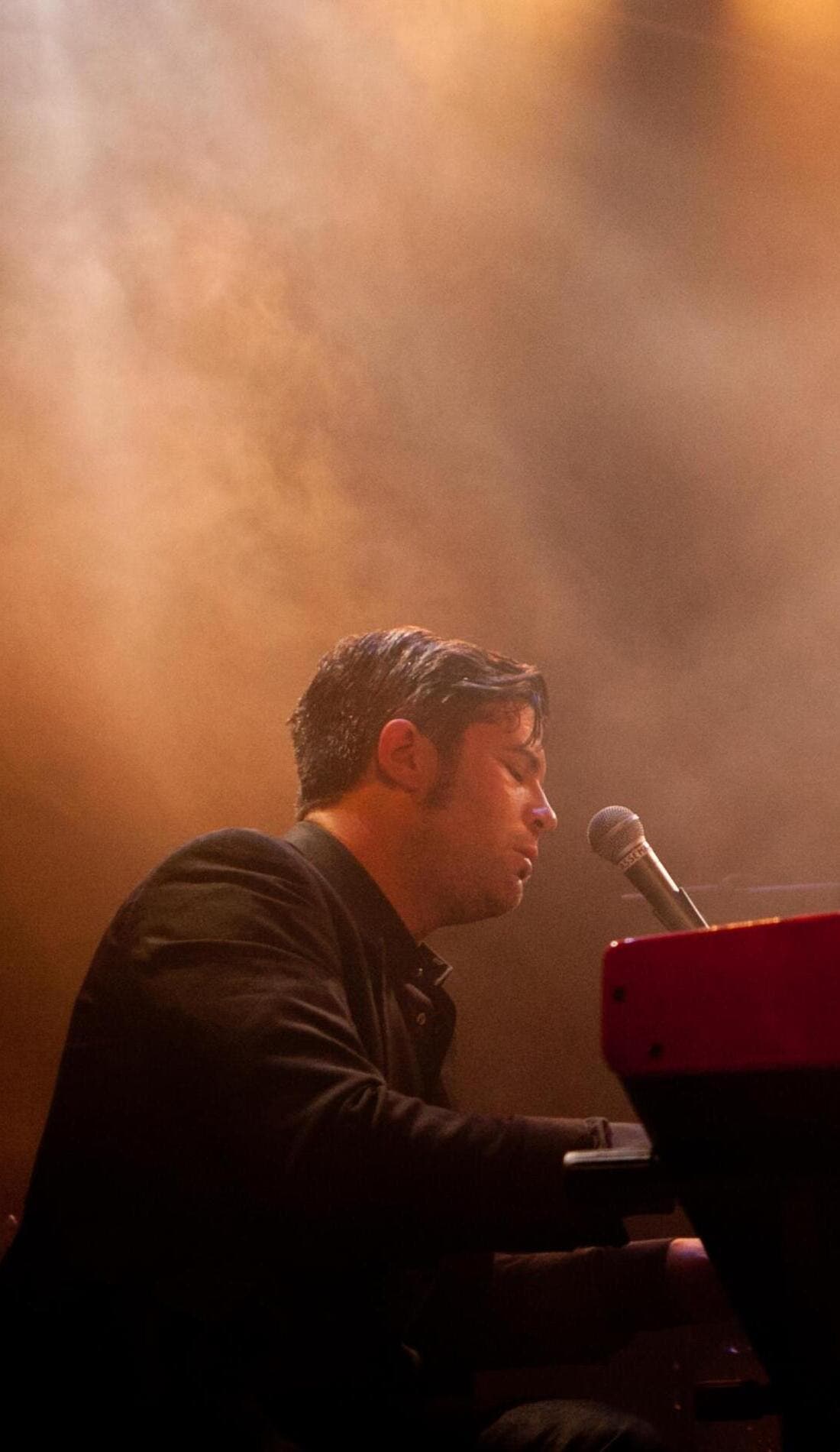 Ed Harcourt promotional image for upcoming events and ticket sales