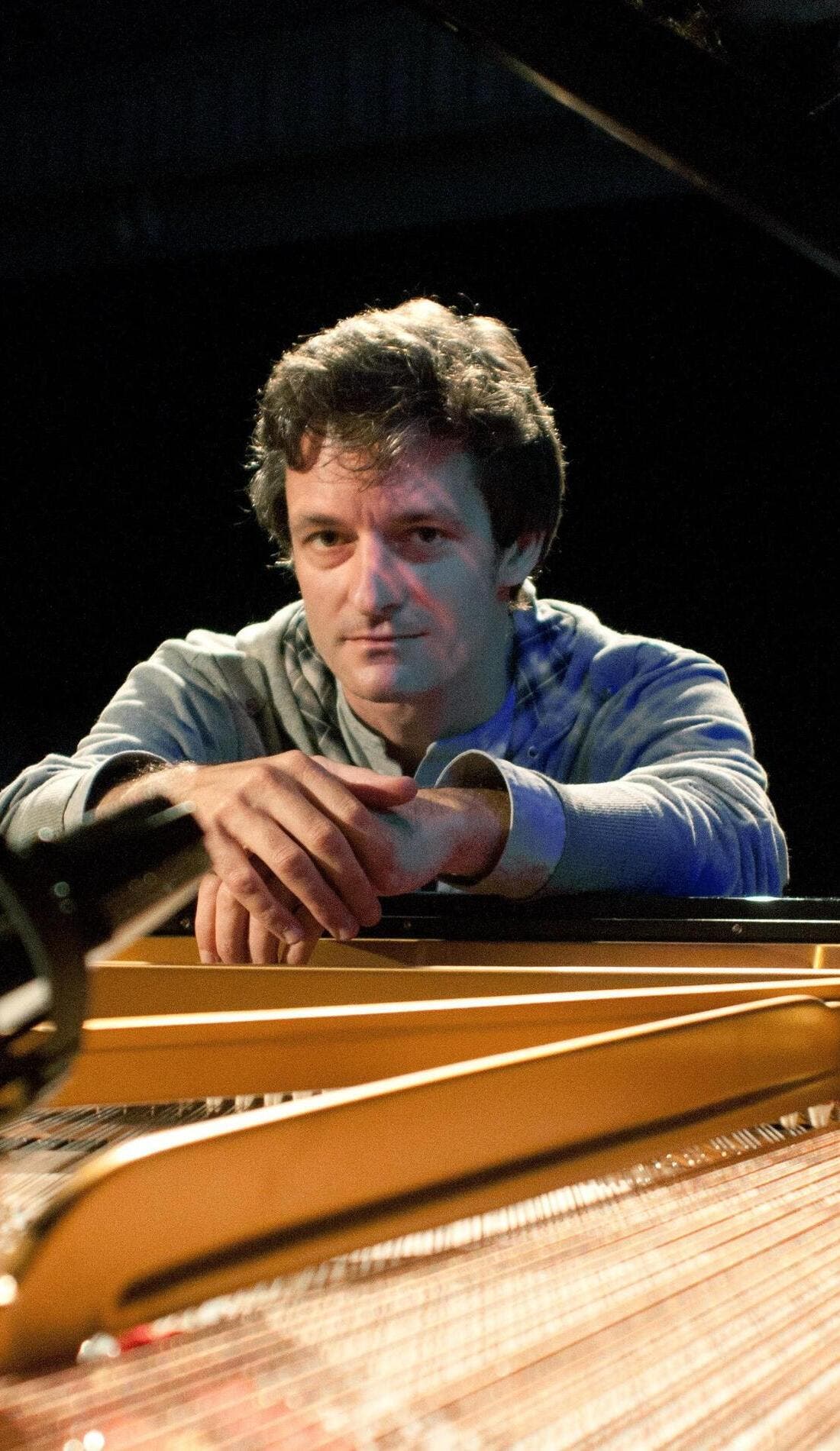 Promotional image for Edouard Ferlet parking