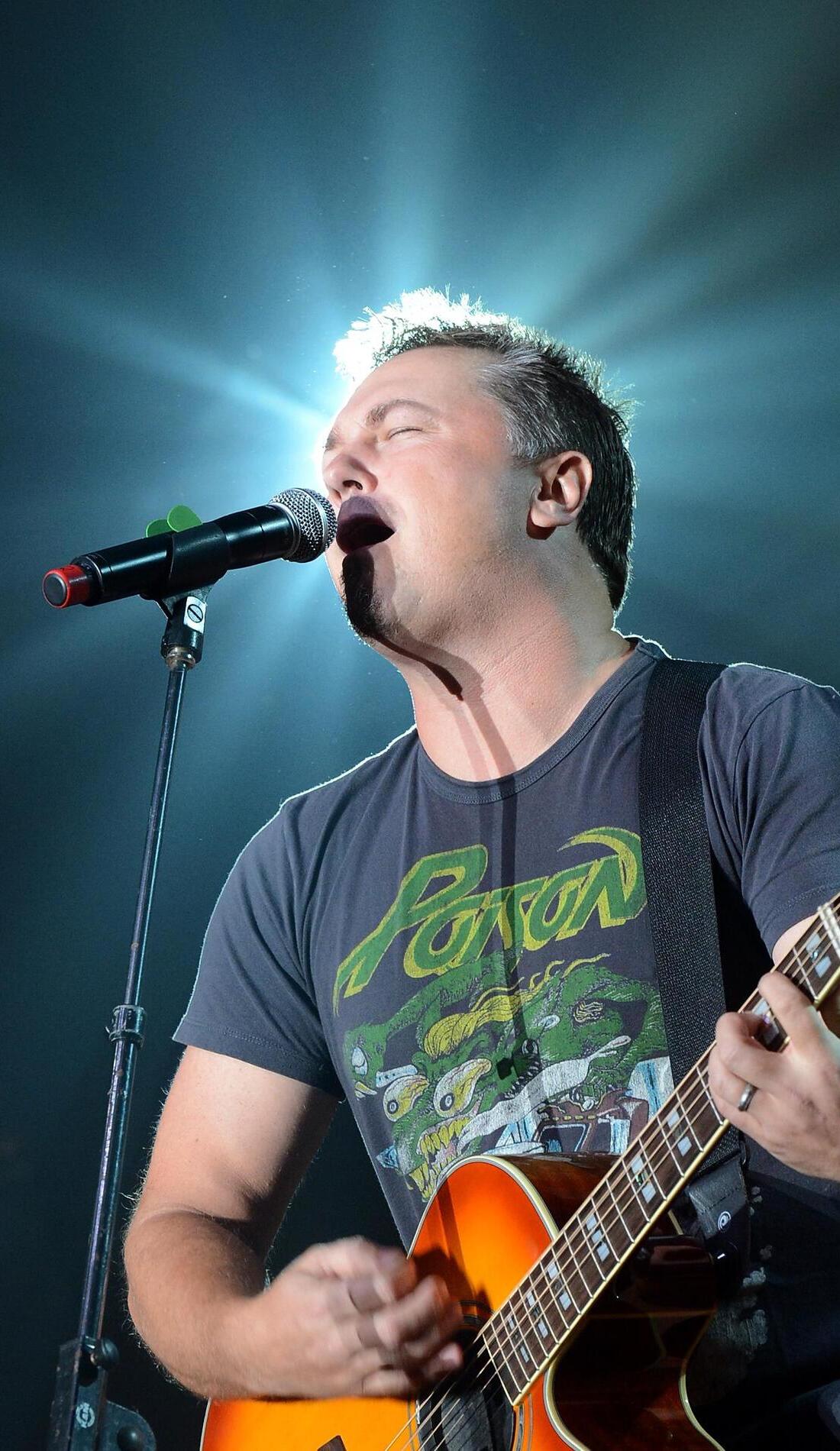 Edwin McCain promotional image for upcoming events and ticket sales
