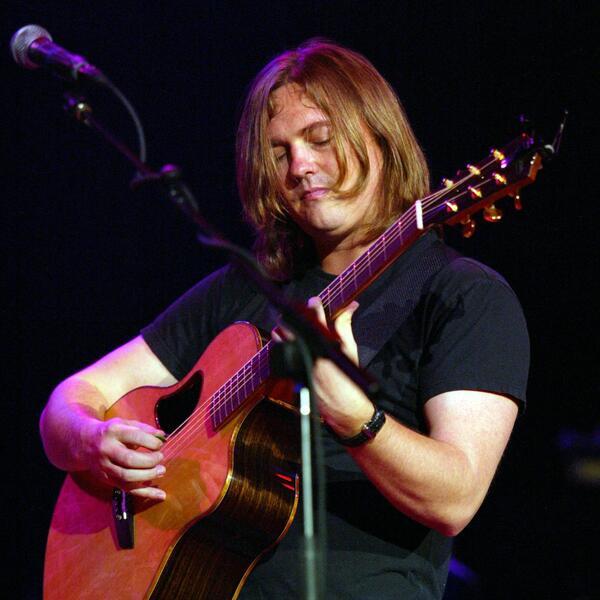 Edwin McCain image