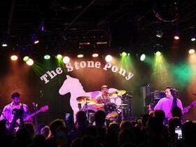 Barley's Taproom - Knoxville home performer