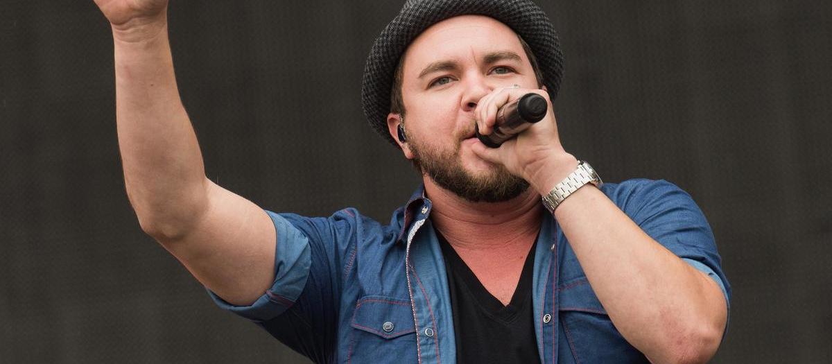 Eli Young Band - The Backyard Bar Stage and Grill