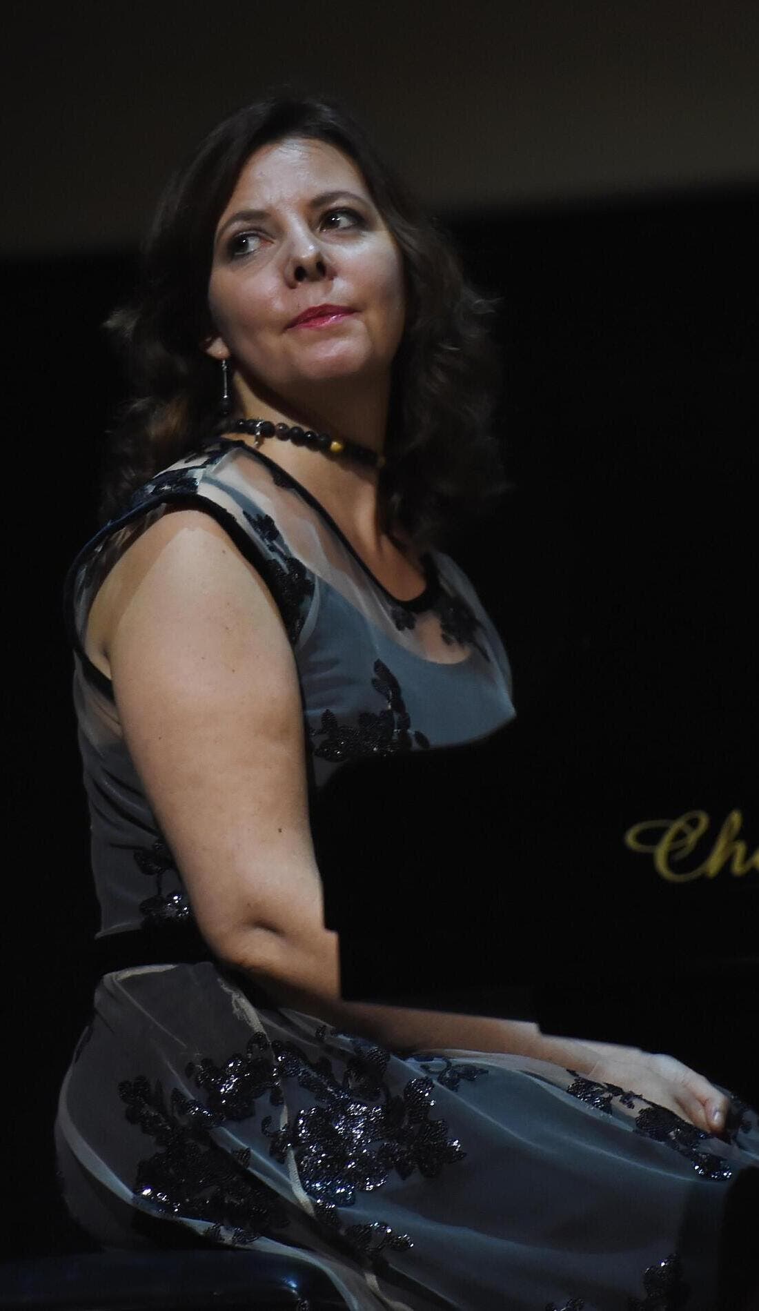 Eliane Reyes promotional image for upcoming events and ticket sales