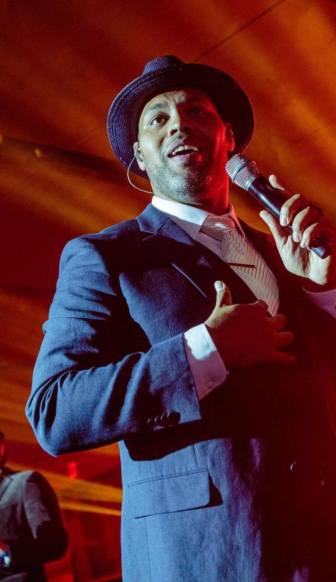 Eric Roberson promotional image for upcoming events and ticket sales in Washington