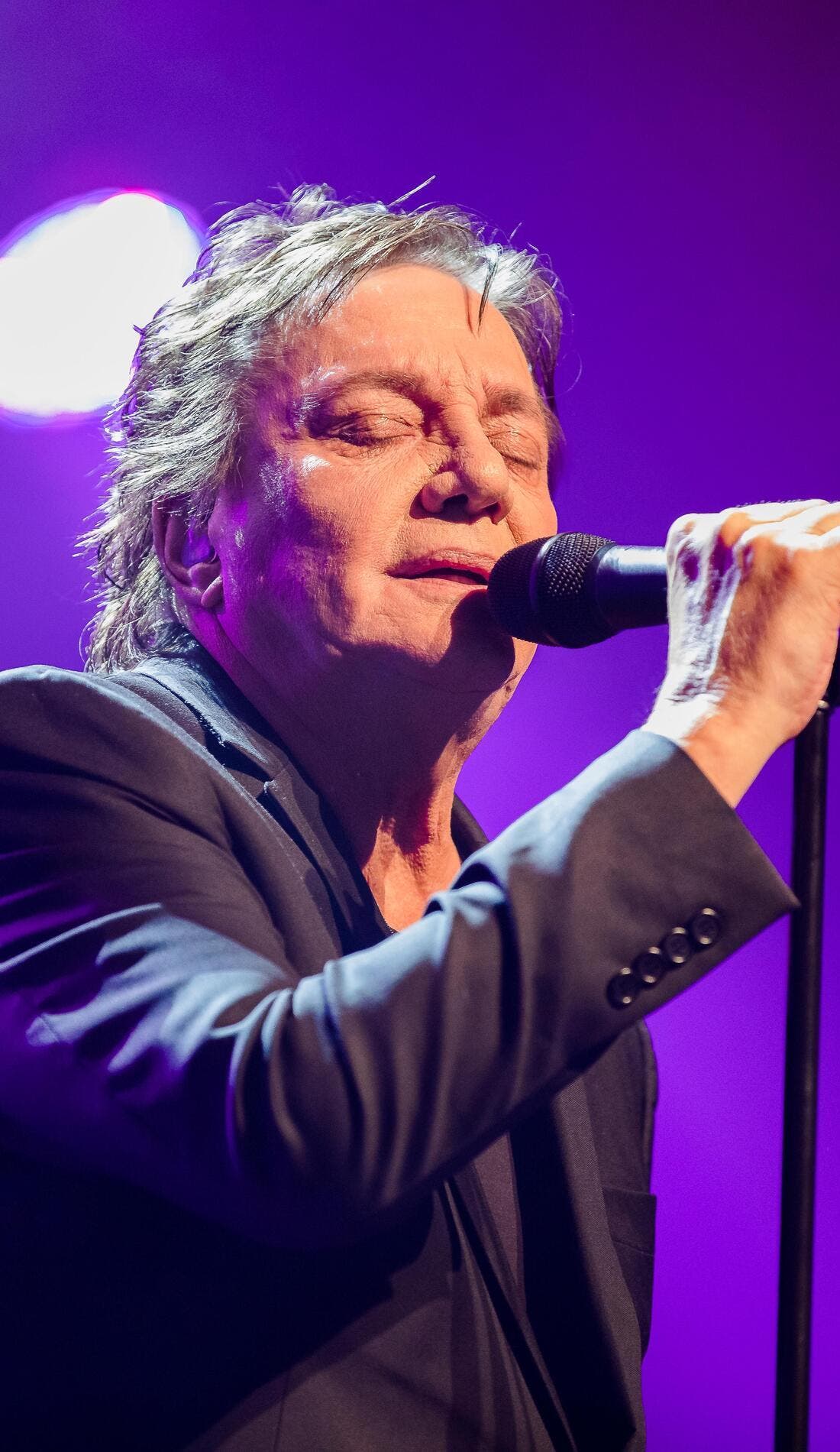 Fabio Junior promotional image for upcoming events and ticket sales