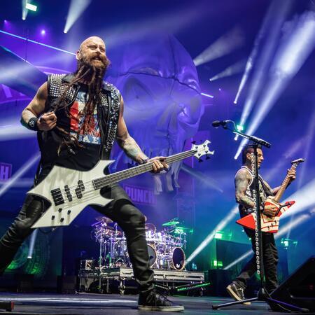 邦楽 BLACK LIST POSSE FLIPPIN' DA STAGE&PAGE Five Finger Death Punch with special guests Cody Jinks and Eva