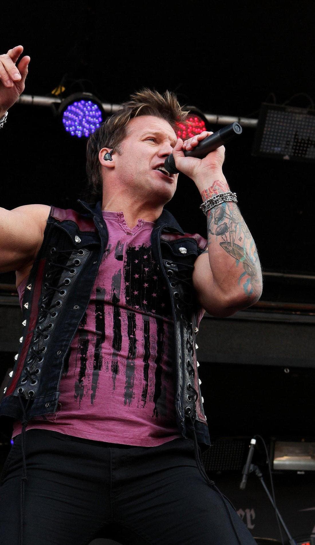 Fozzy promotional image for upcoming events and ticket sales