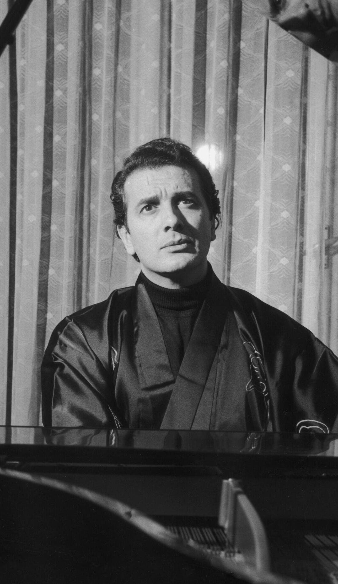 Franco Corelli promotional image for upcoming events and ticket sales