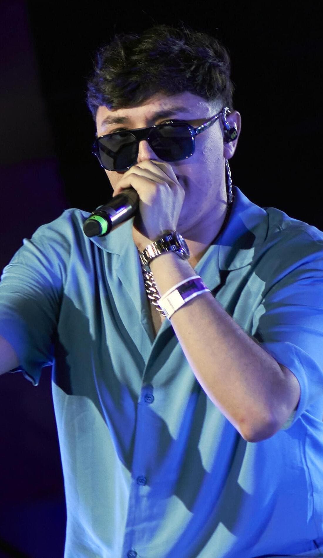 Gabito Ballesteros promotional image for upcoming events and ticket sales