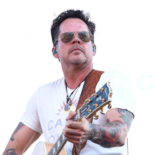 Gary Allan image