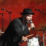 Gavin DeGraw image