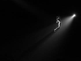 Florence Mall home performer