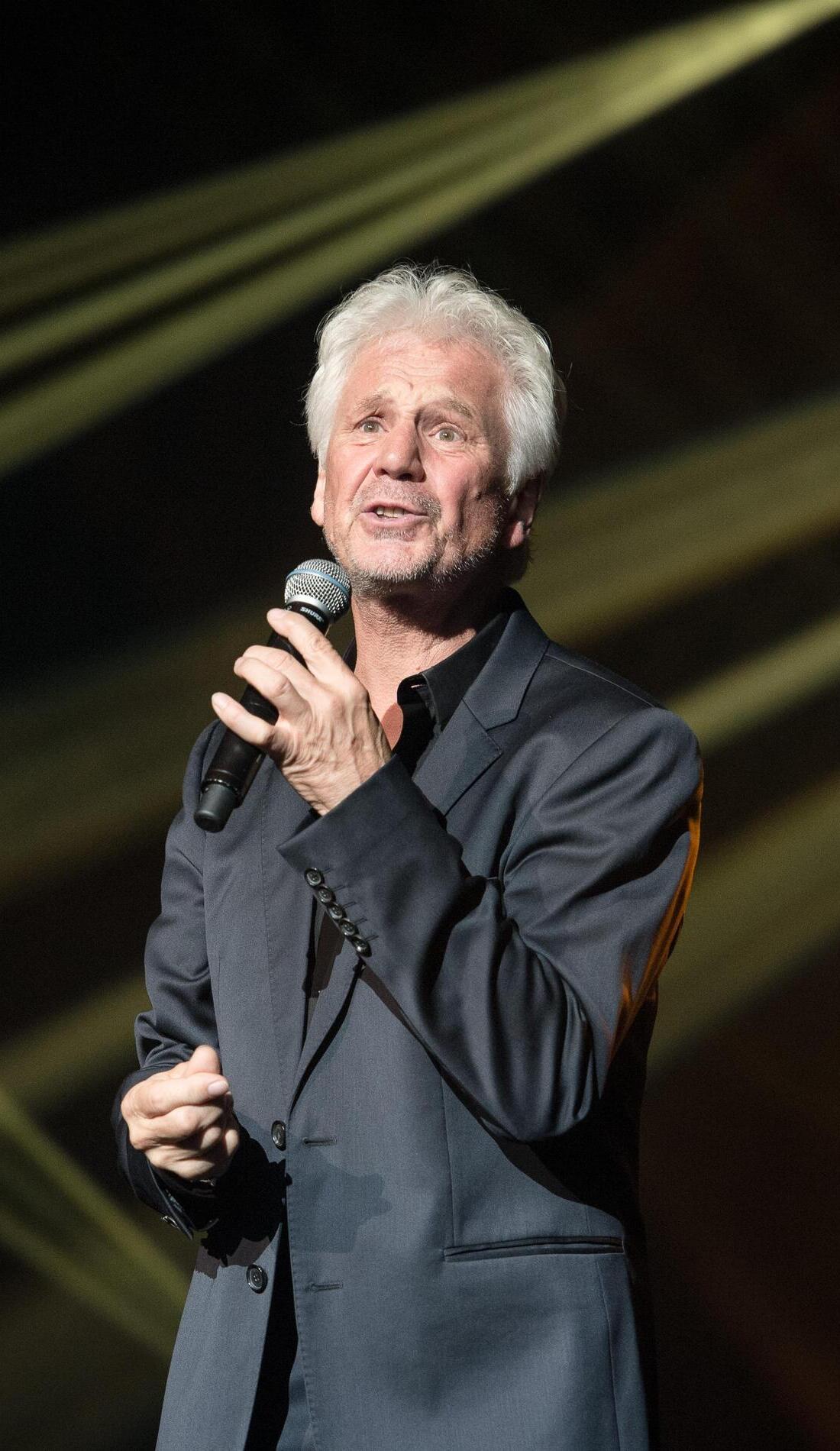 Gerard Lenorman promotional image for upcoming events and ticket sales