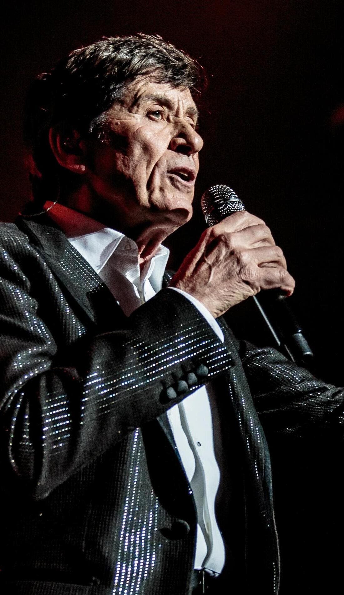 Gianni Morandi promotional image for upcoming events and ticket sales