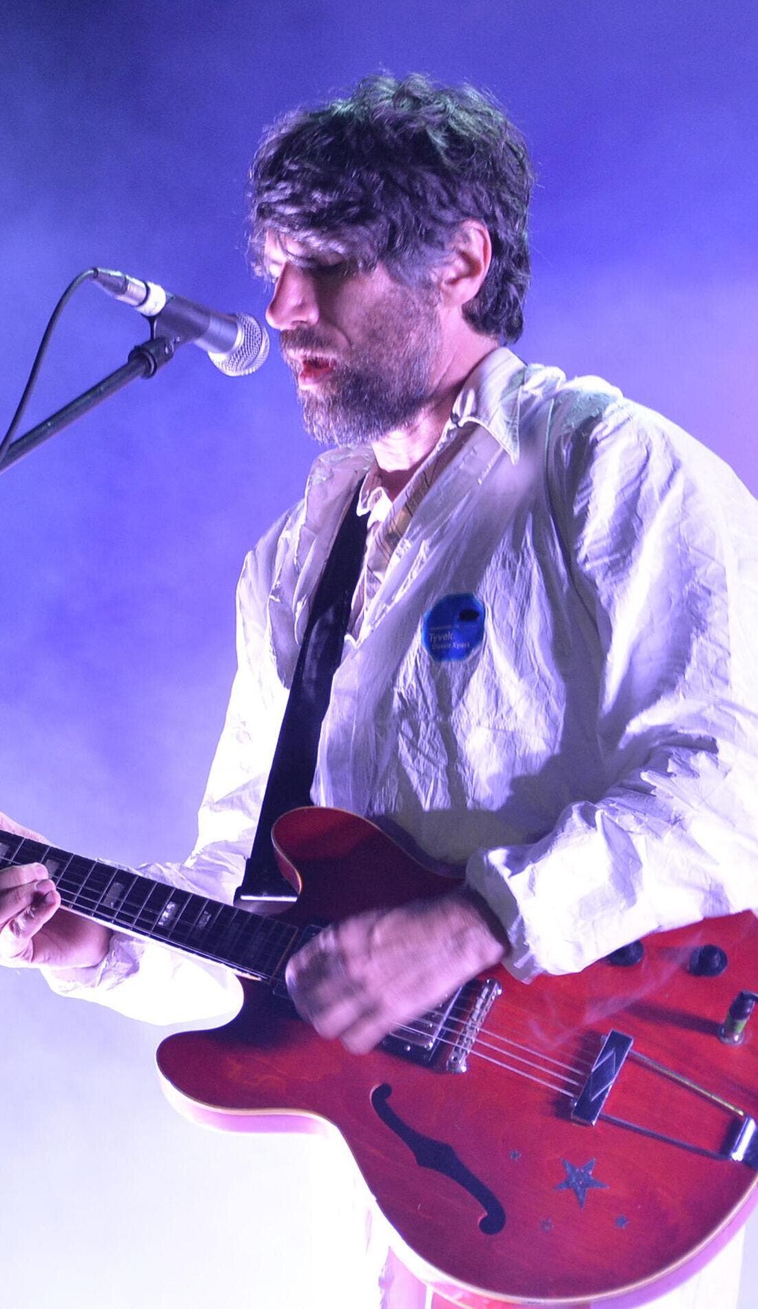 Gruff Rhys promotional image for upcoming events and ticket sales