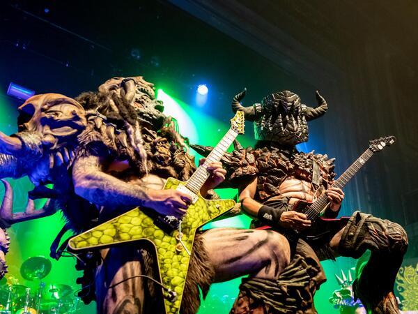 洋楽 GWAR GWAR - Let Us Slay (OFFICIAL VIDEO) - YouTube
