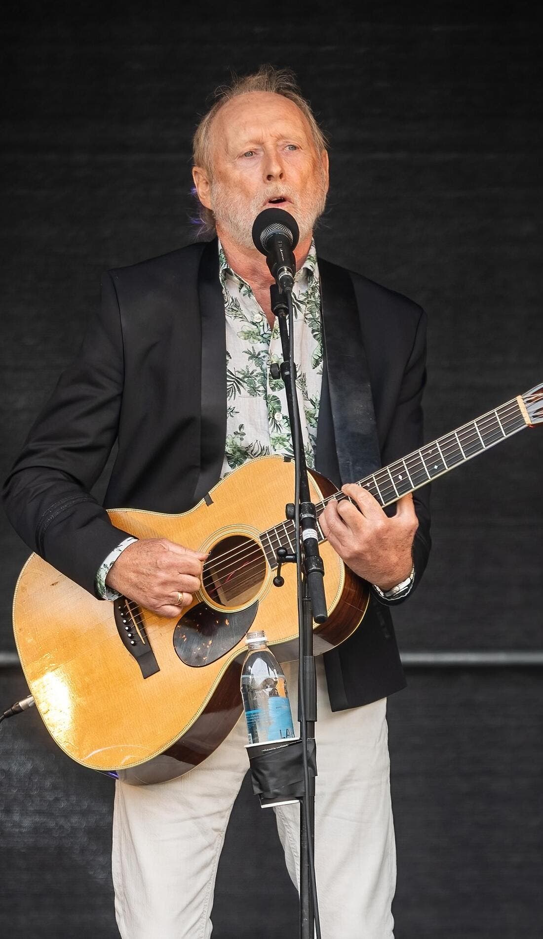 Halvdan Sivertsen promotional image for upcoming events and ticket sales