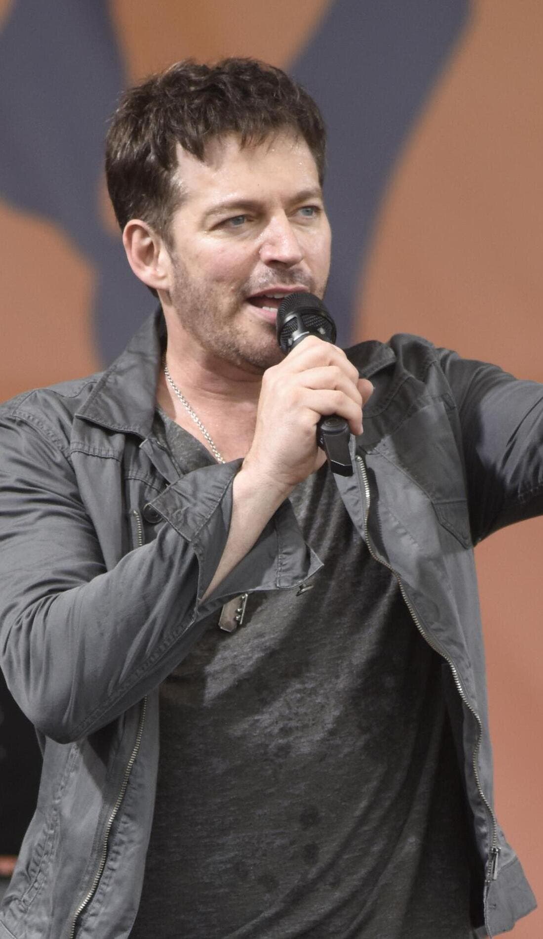 Harry Connick Jr. promotional image for upcoming events and ticket sales in Indianapolis