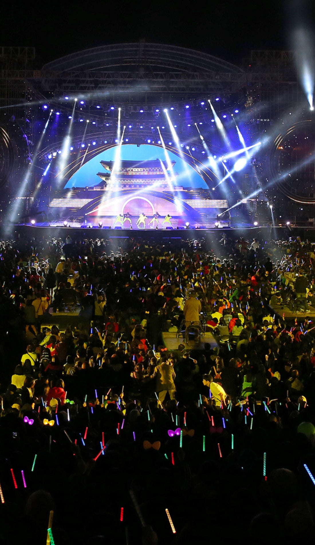 Hell's Heroes Festival promotional image for upcoming events and ticket sales