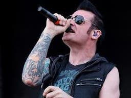 Hinder
