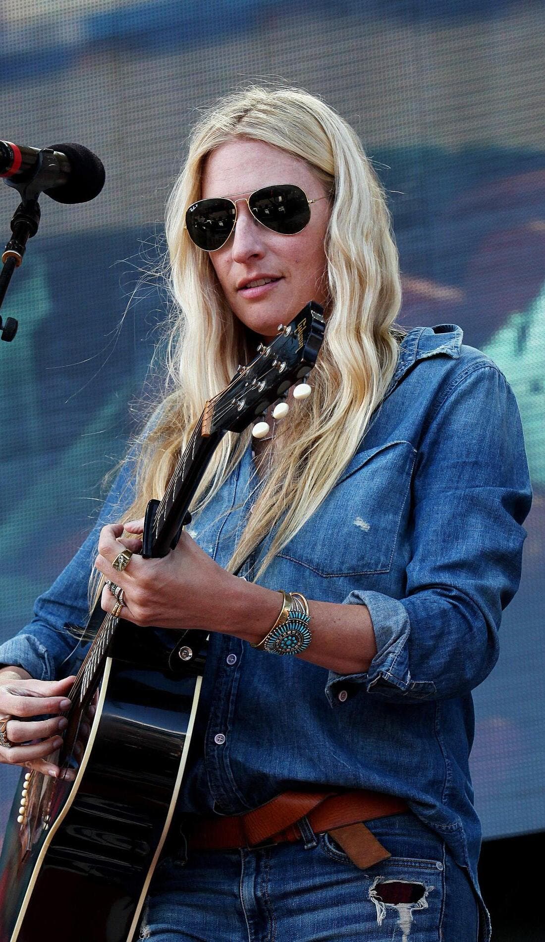 Holly Williams promotional image for upcoming events and ticket sales