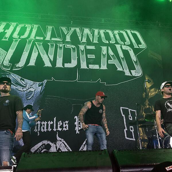 Hollywood Undead