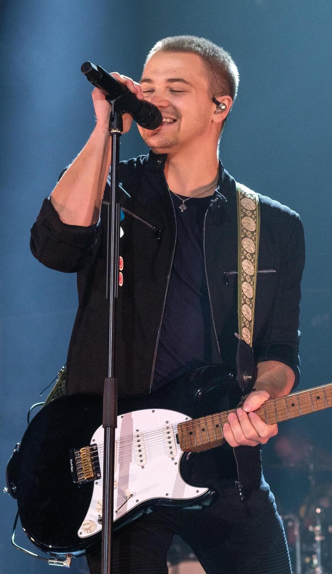 Hunter Hayes promotional image for upcoming events and ticket sales