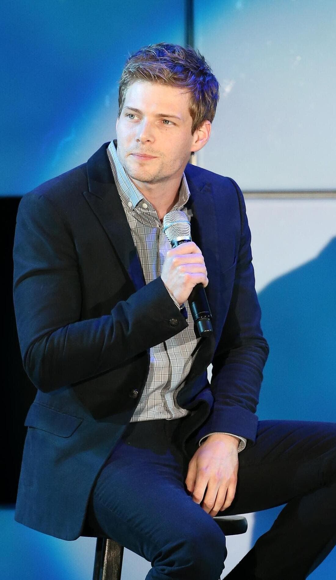 Hunter Parrish promotional image for upcoming events and ticket sales