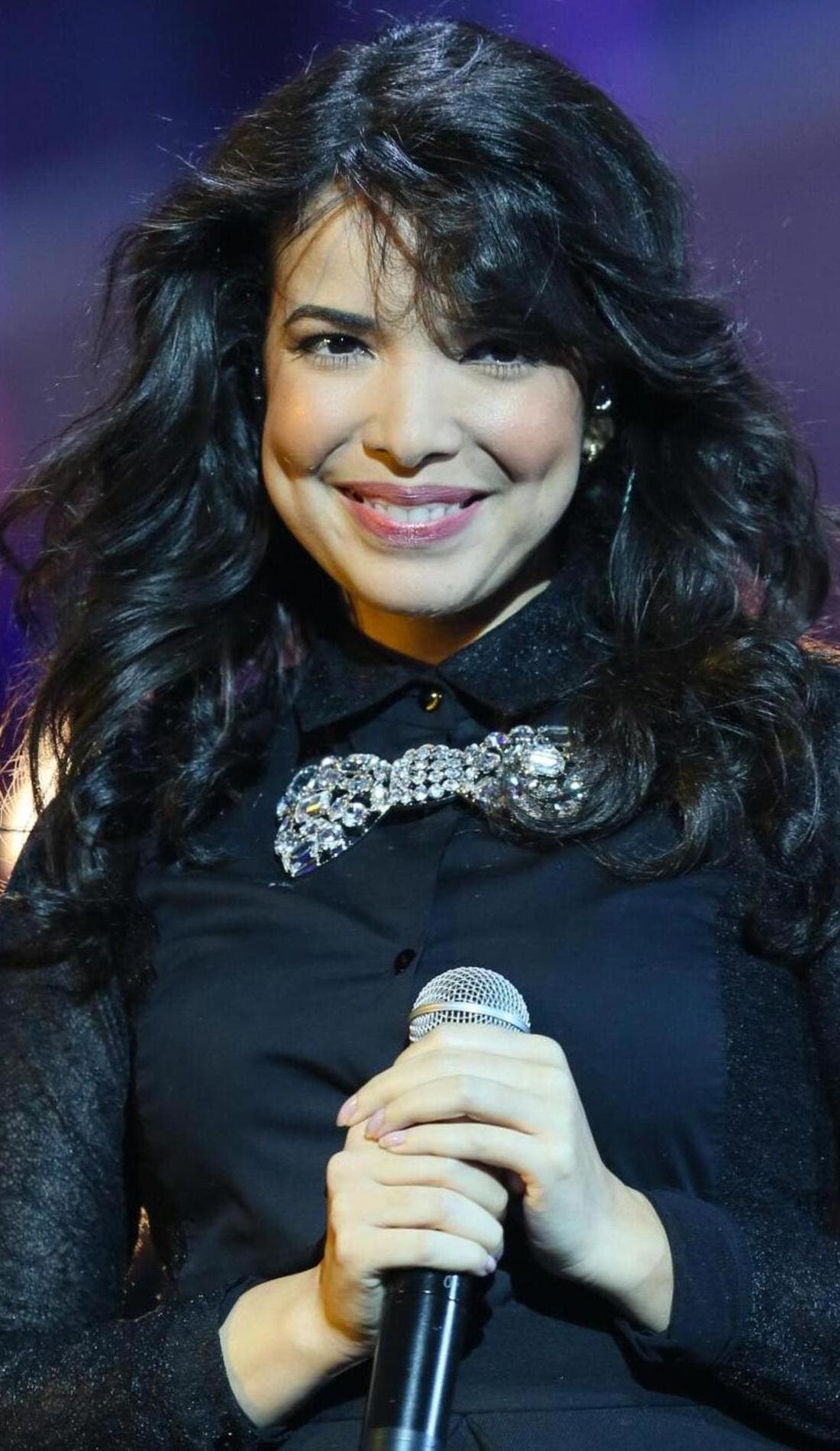Indila promotional image for upcoming events and ticket sales