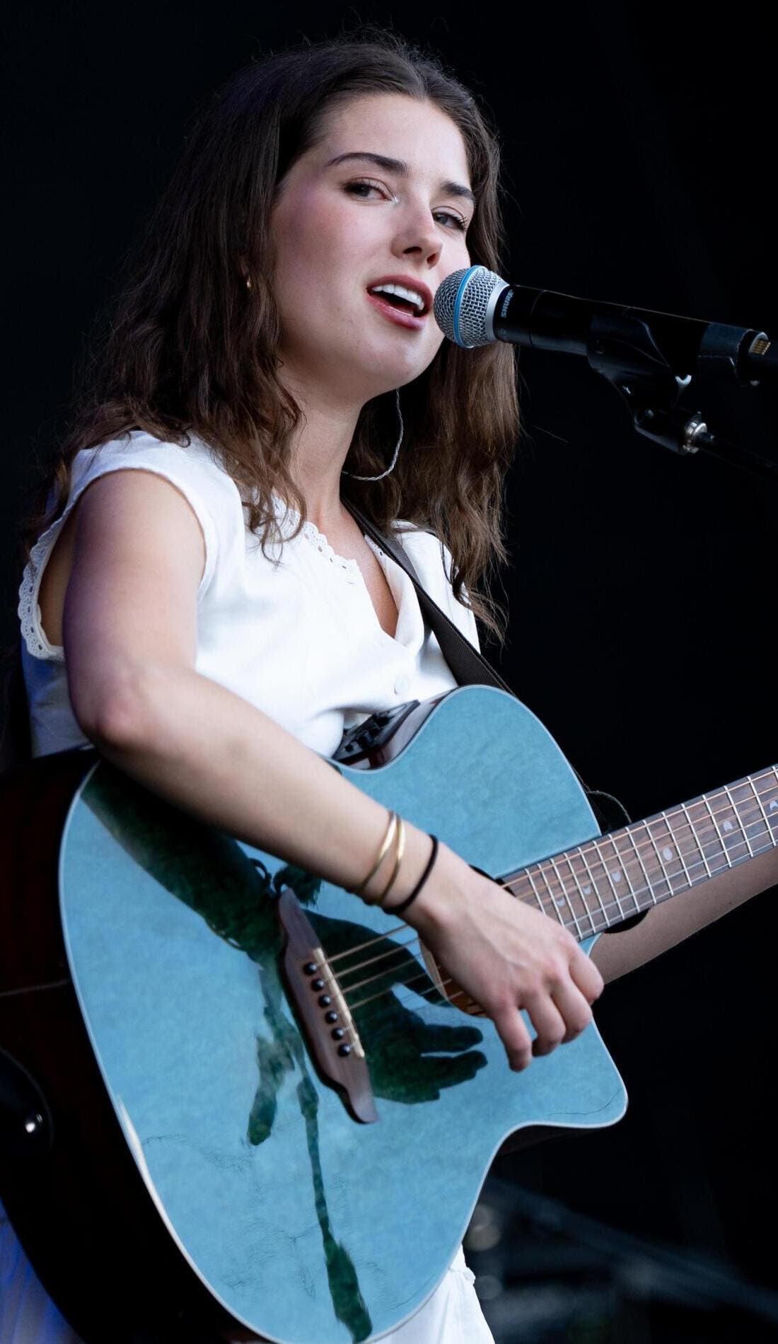 Isabel Dumaa promotional image for upcoming events and ticket sales