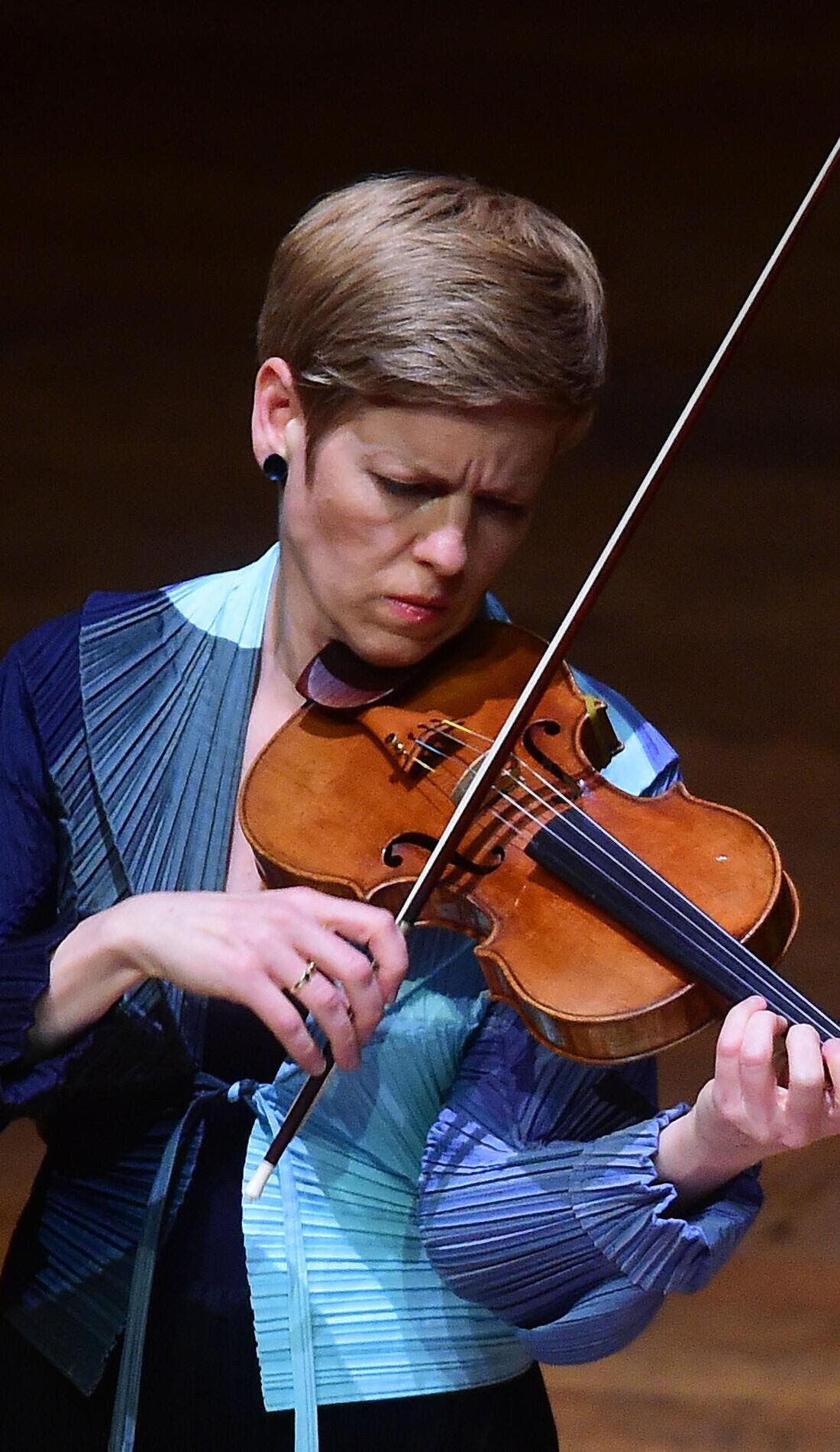 Isabelle Faust promotional image for upcoming events and ticket sales