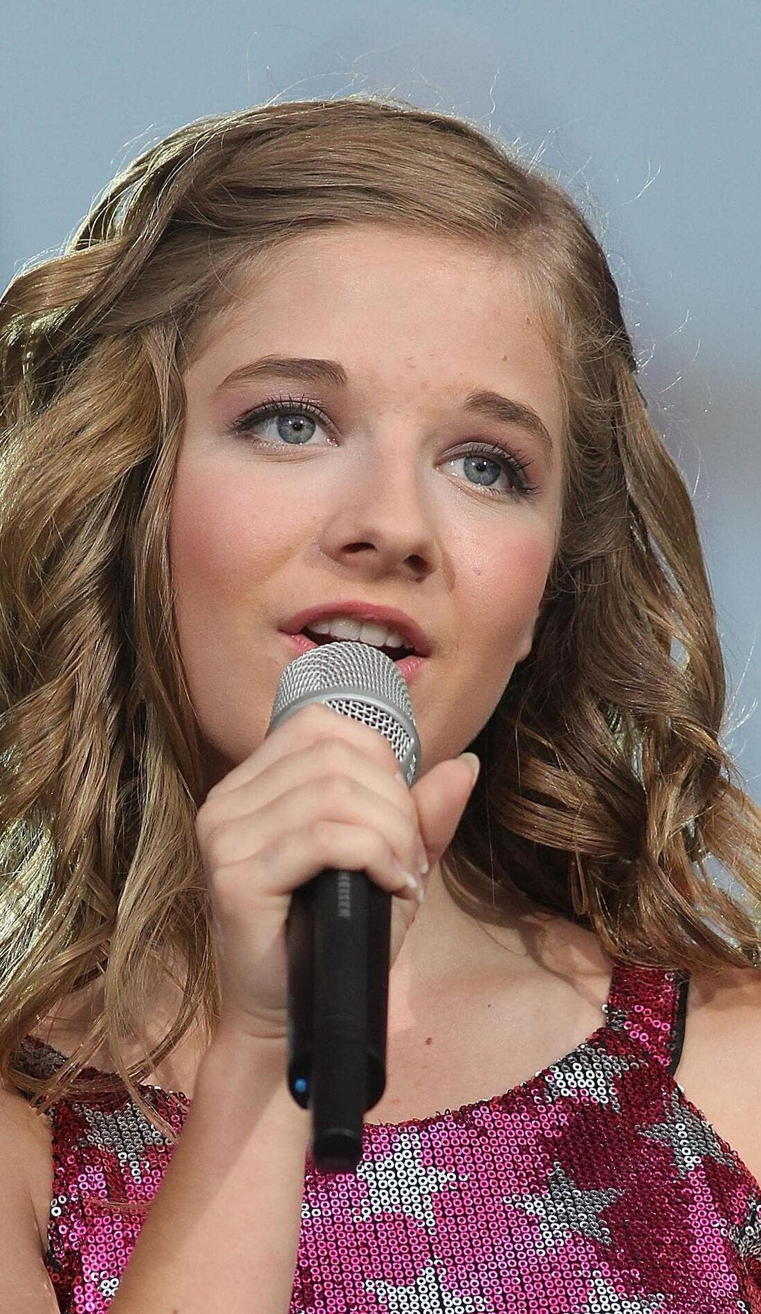 Jackie Evancho promotional image for upcoming events and ticket sales
