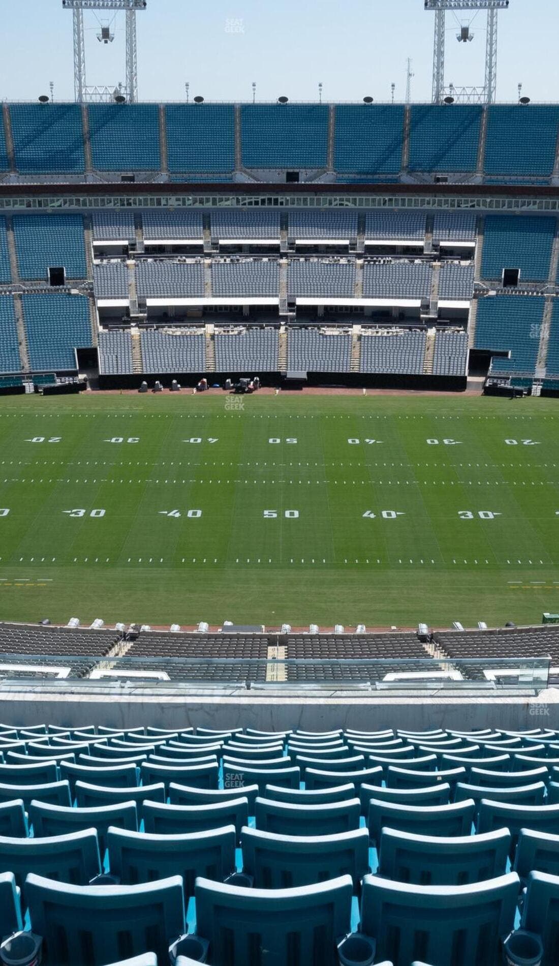 Vue d'un siège à un match Jacksonville Jaguars contre Cincinnati Bengals, montrant les équipes en action
