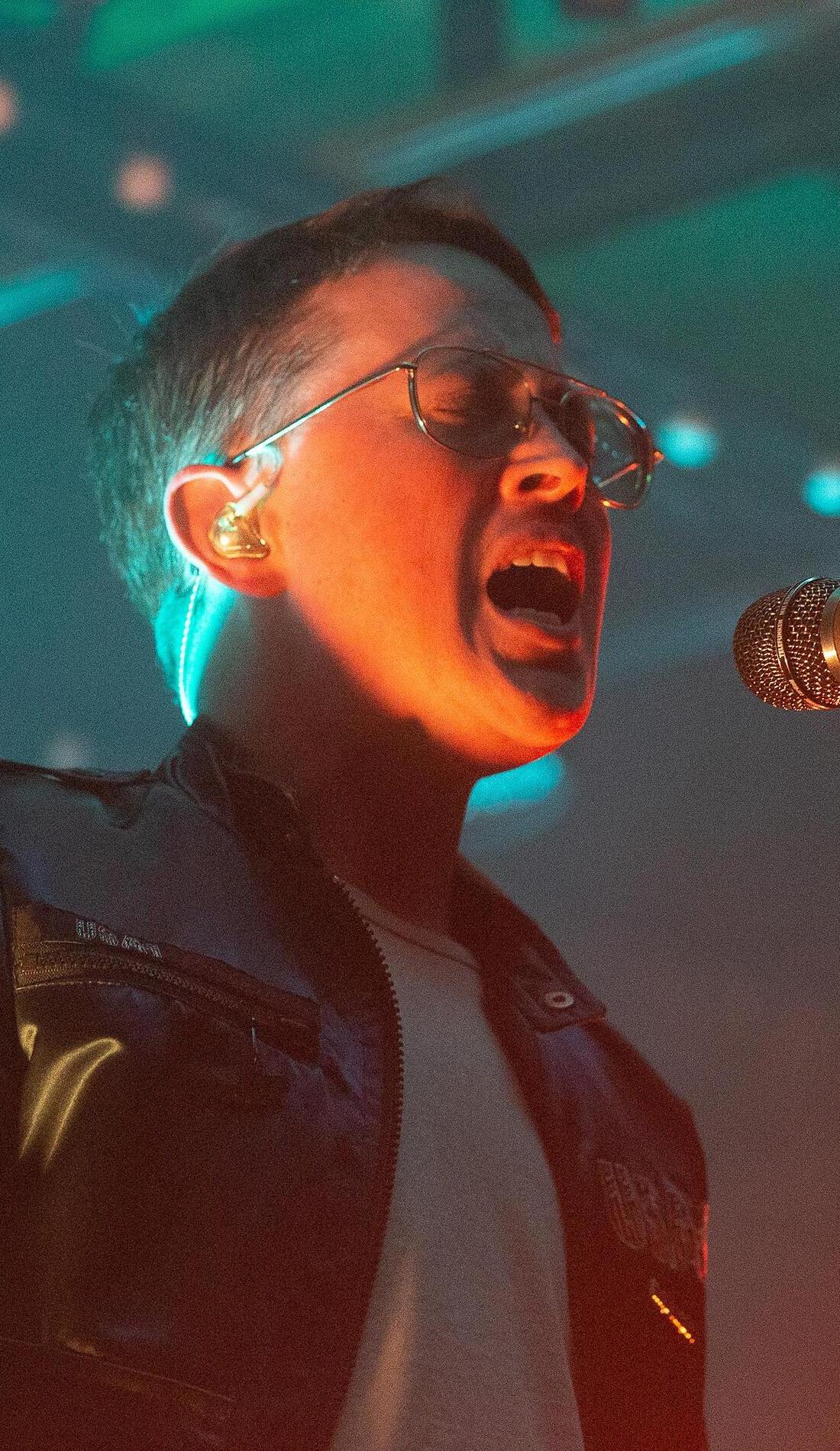 Jana Hunter promotional image for upcoming events and ticket sales