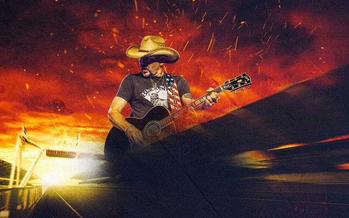 Jason Aldean with Chase Matthew, Mackenzie Carpenter and Dee Jay