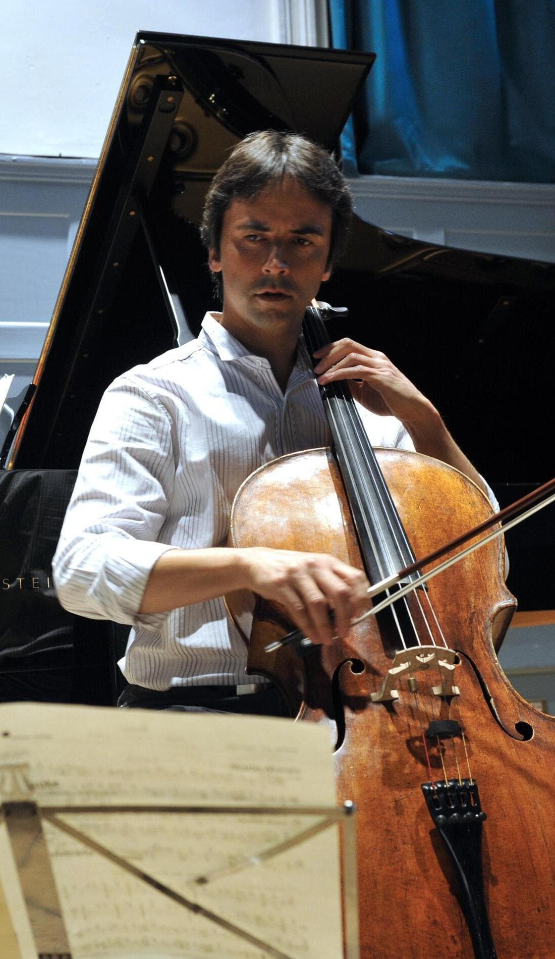 Jean-Guihen Queyras promotional image for upcoming events and ticket sales